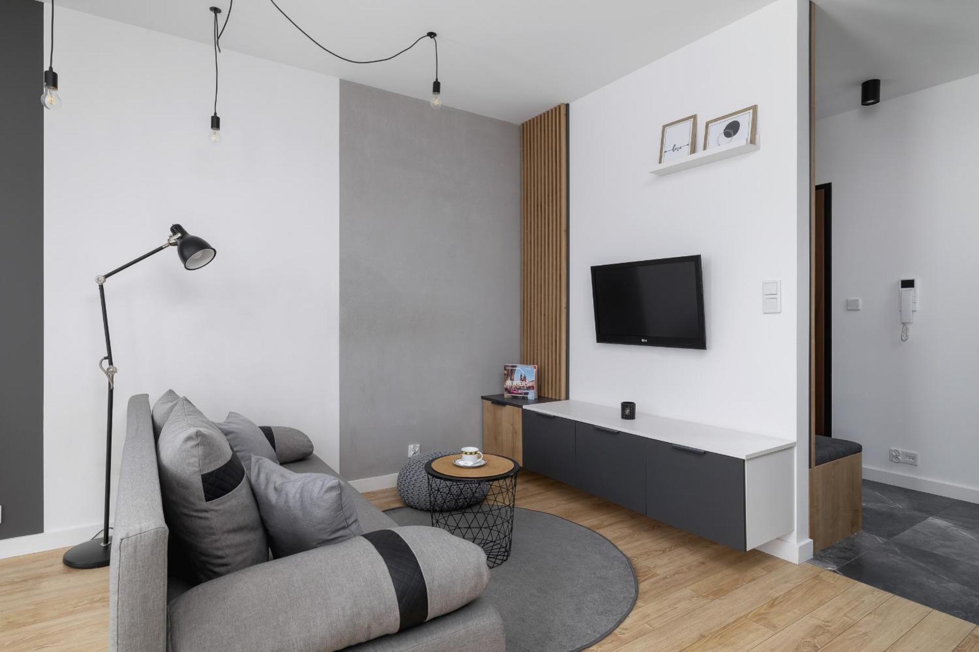 Elegant Apartment In Cracow With Balcony, Parking And Desk By Noclegi Renters Krakow Ngoại thất bức ảnh